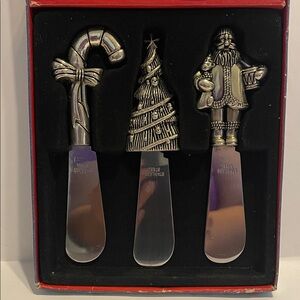 Christmas Spreader Set of 3 crafted by Innovages VINTAGE